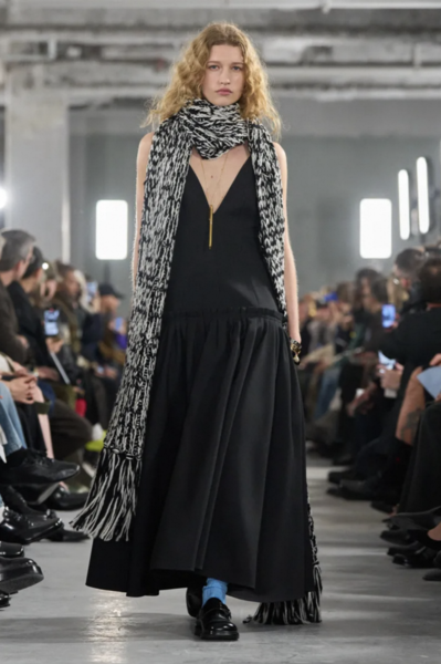 apolline-ami-f-w-26-show-cover