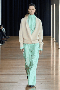 sydney-elise-sa-su-phi-milan-fashion-week-f-w-26-show-cover